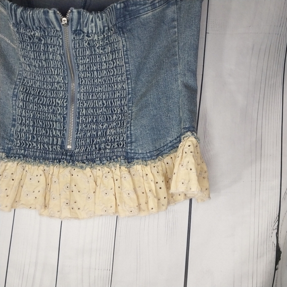 Kimchi Blur Urban Outfitters Denim And Lace Coquette Ruffle Tube Top Size L NWT - Picture 9 of 12